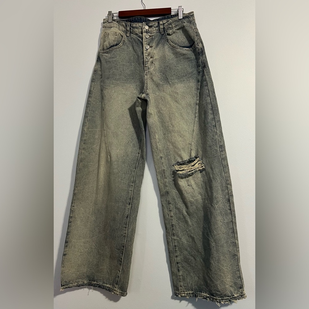 Wide Leg Distressed Green Wash Jeans